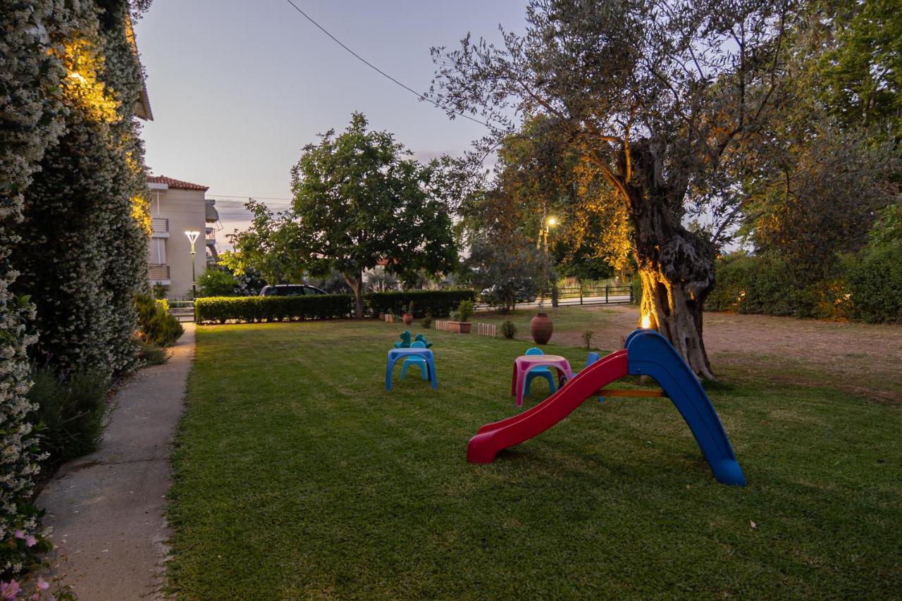 Tsertos Apartments Καμένα Βούρλα Εξωτερικό φωτογραφία