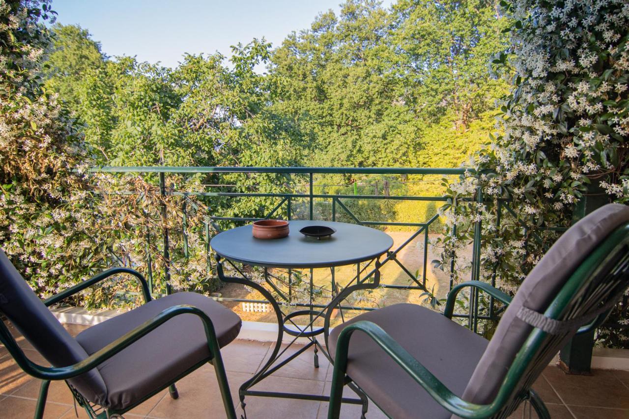 Tsertos Apartments Καμένα Βούρλα Εξωτερικό φωτογραφία