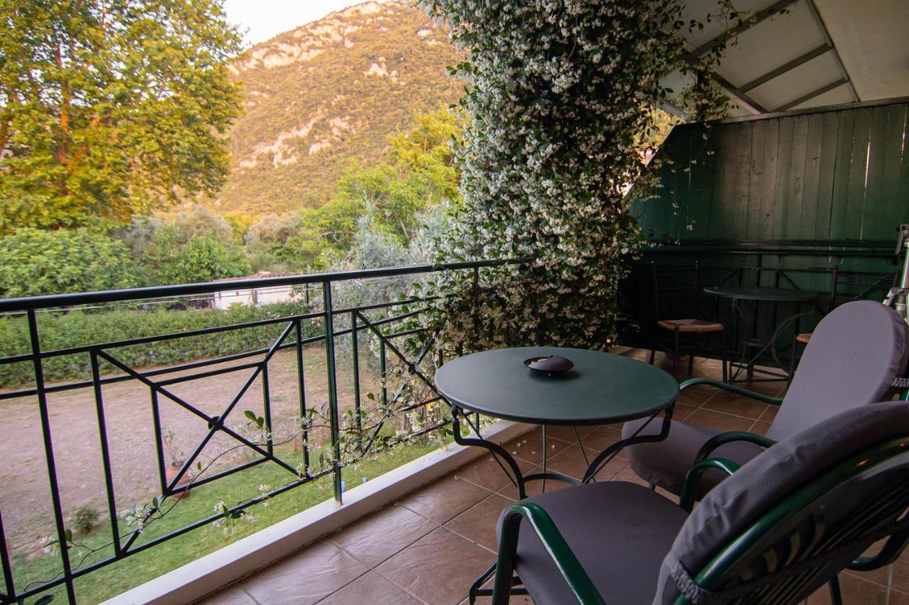 Tsertos Apartments Καμένα Βούρλα Εξωτερικό φωτογραφία