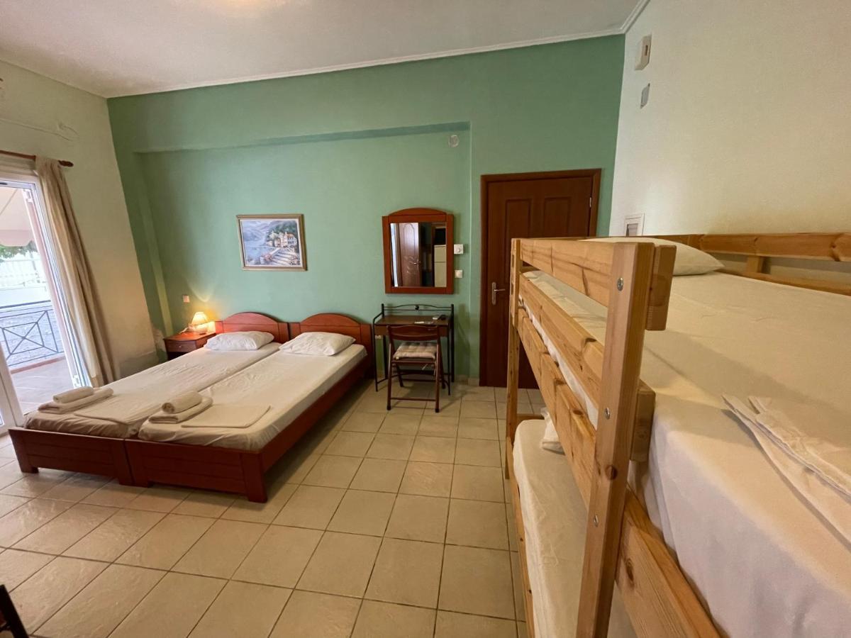 Tsertos Apartments Καμένα Βούρλα Εξωτερικό φωτογραφία