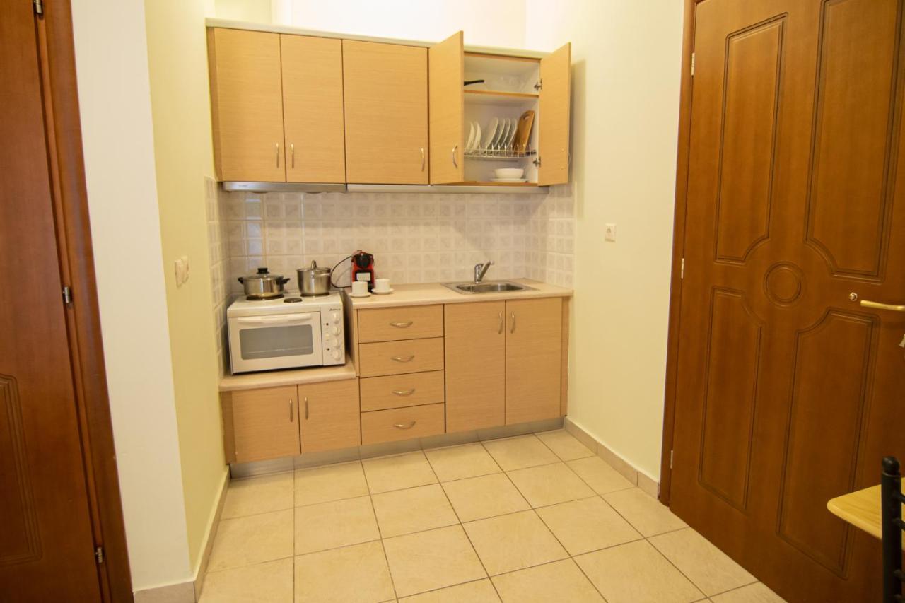 Tsertos Apartments Καμένα Βούρλα Εξωτερικό φωτογραφία