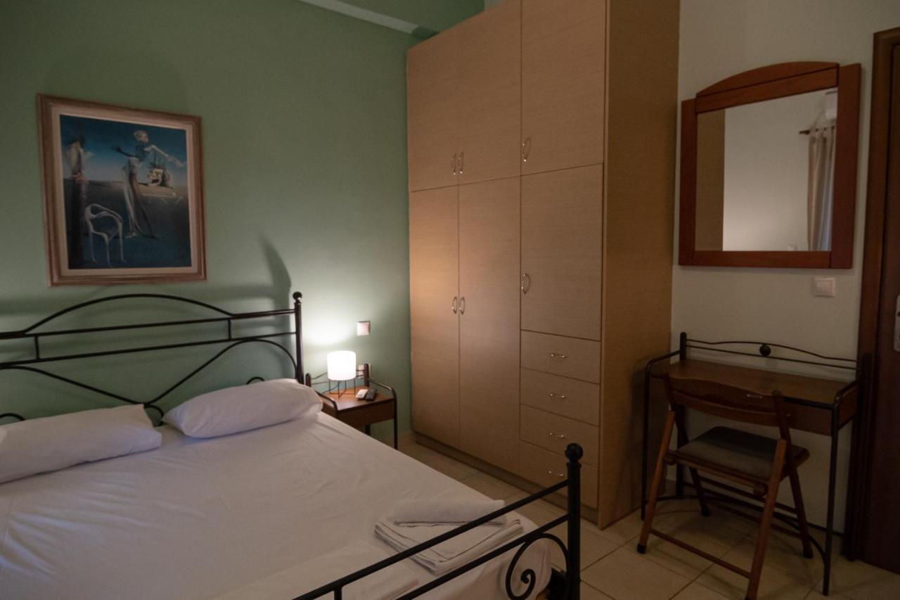 Tsertos Apartments Καμένα Βούρλα Εξωτερικό φωτογραφία
