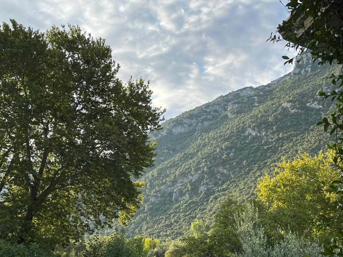 Tsertos Apartments Καμένα Βούρλα Εξωτερικό φωτογραφία