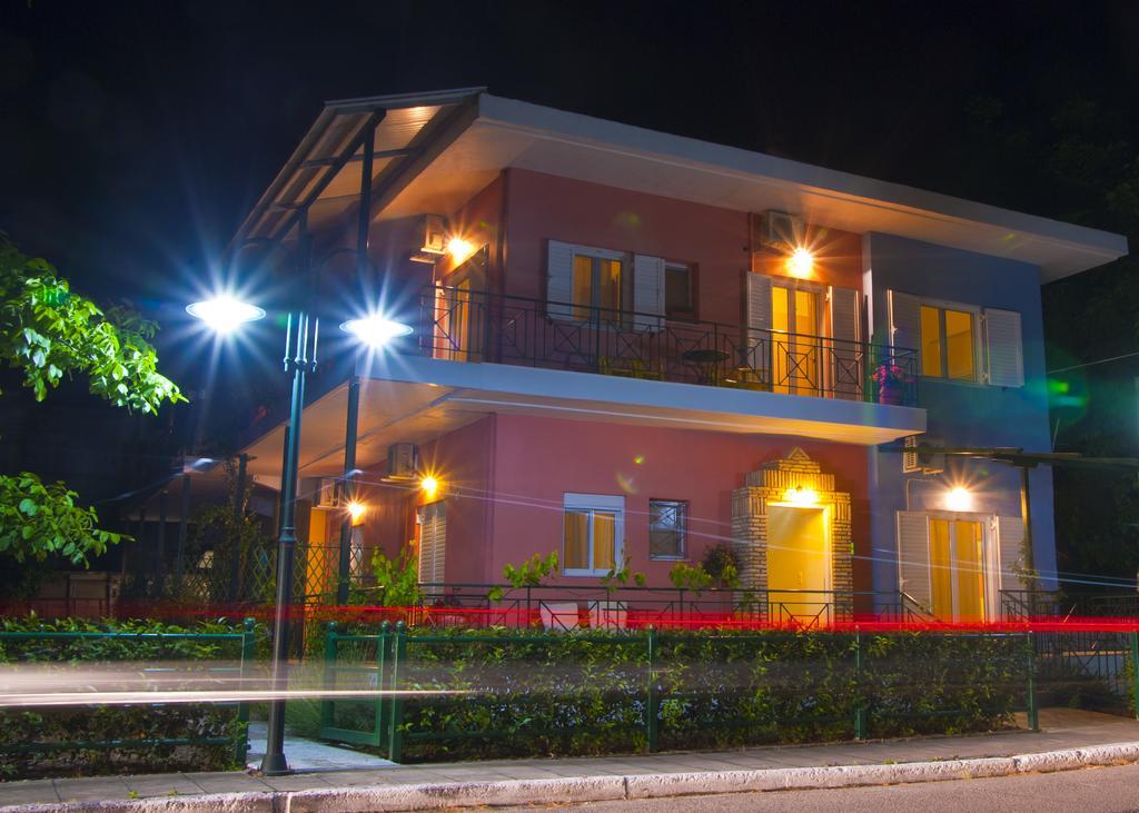 Tsertos Apartments Καμένα Βούρλα Εξωτερικό φωτογραφία