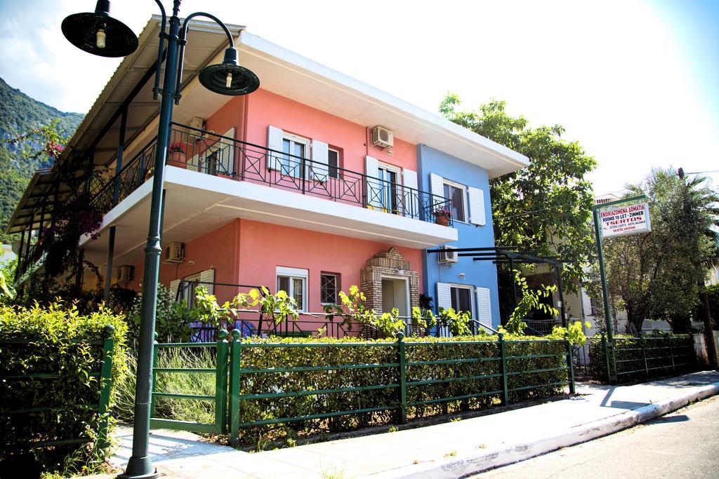 Tsertos Apartments Καμένα Βούρλα Εξωτερικό φωτογραφία