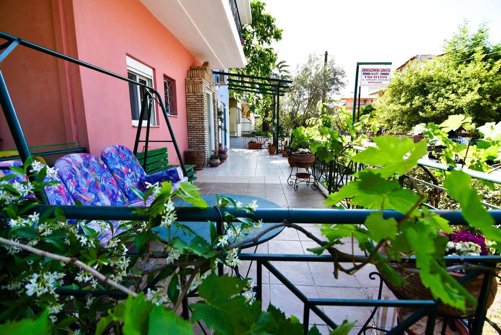 Tsertos Apartments Καμένα Βούρλα Εξωτερικό φωτογραφία